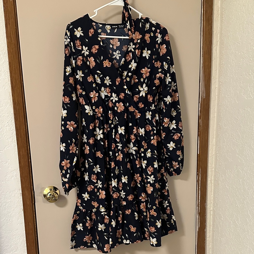 SHEIN Navy Floral Dress with Pink and White Accents